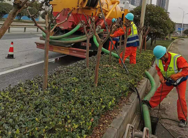 五通桥市政管道清淤